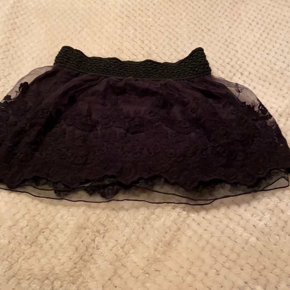 Runway Couture Lace Skirt Size M